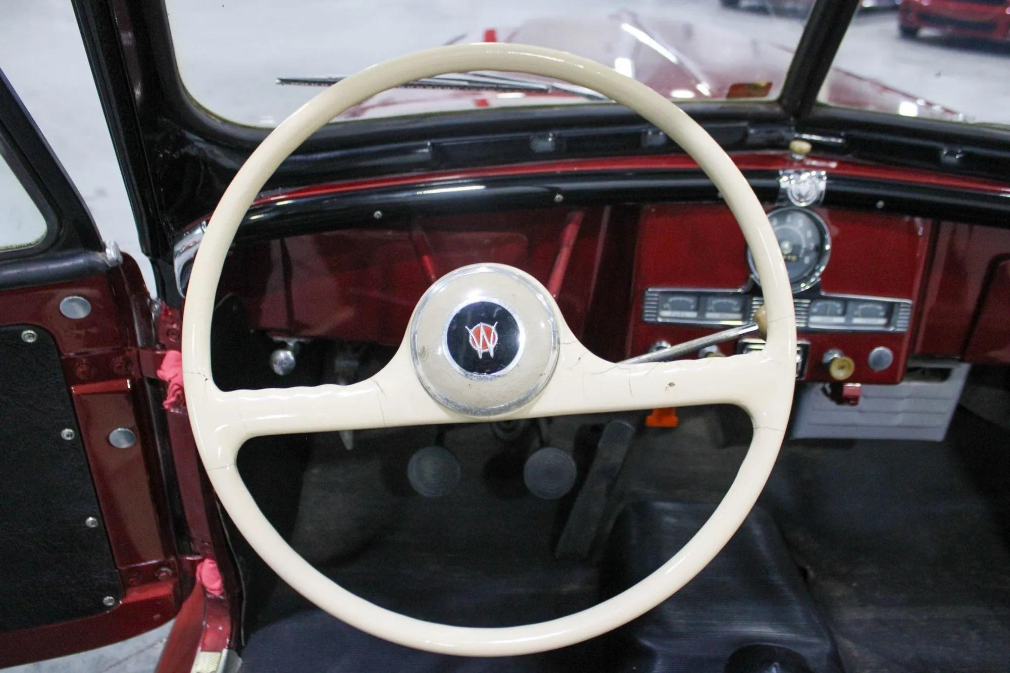 1952 Willys Jeepster