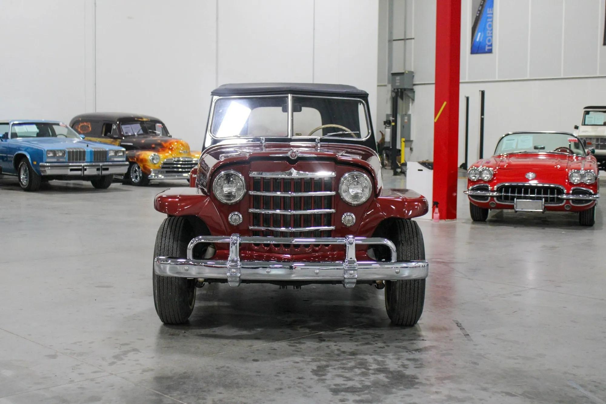 1952 Willys Jeepster