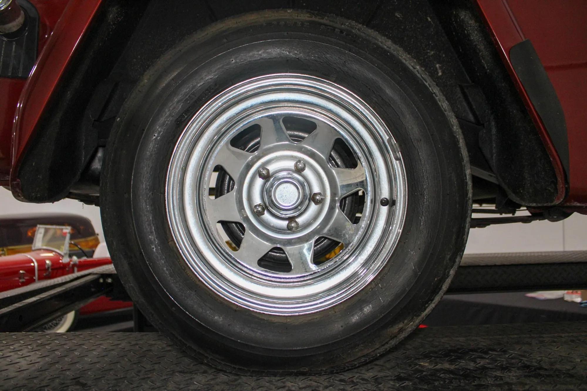 1952 Willys Jeepster