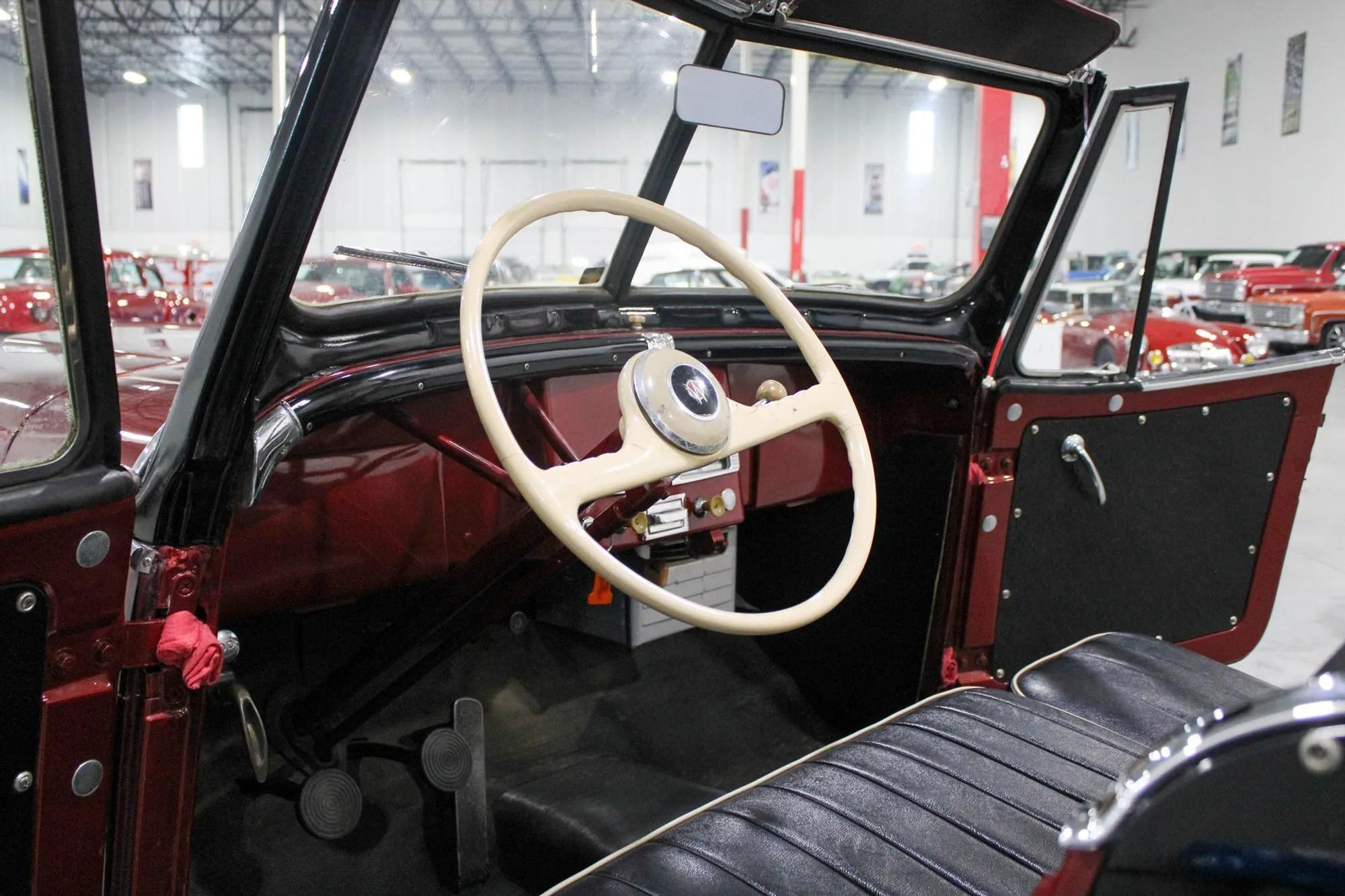 1952 Willys Jeepster