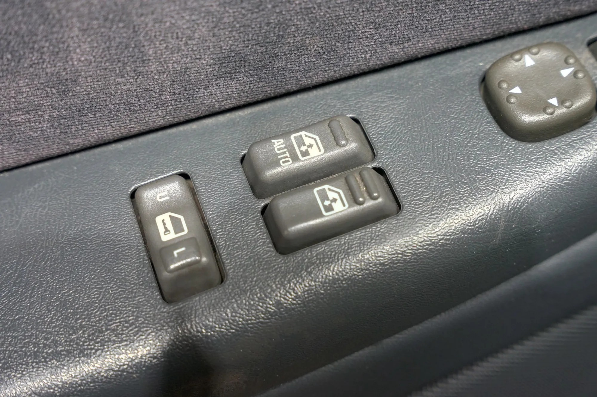 1999 Chevrolet Silverado 1500 LS