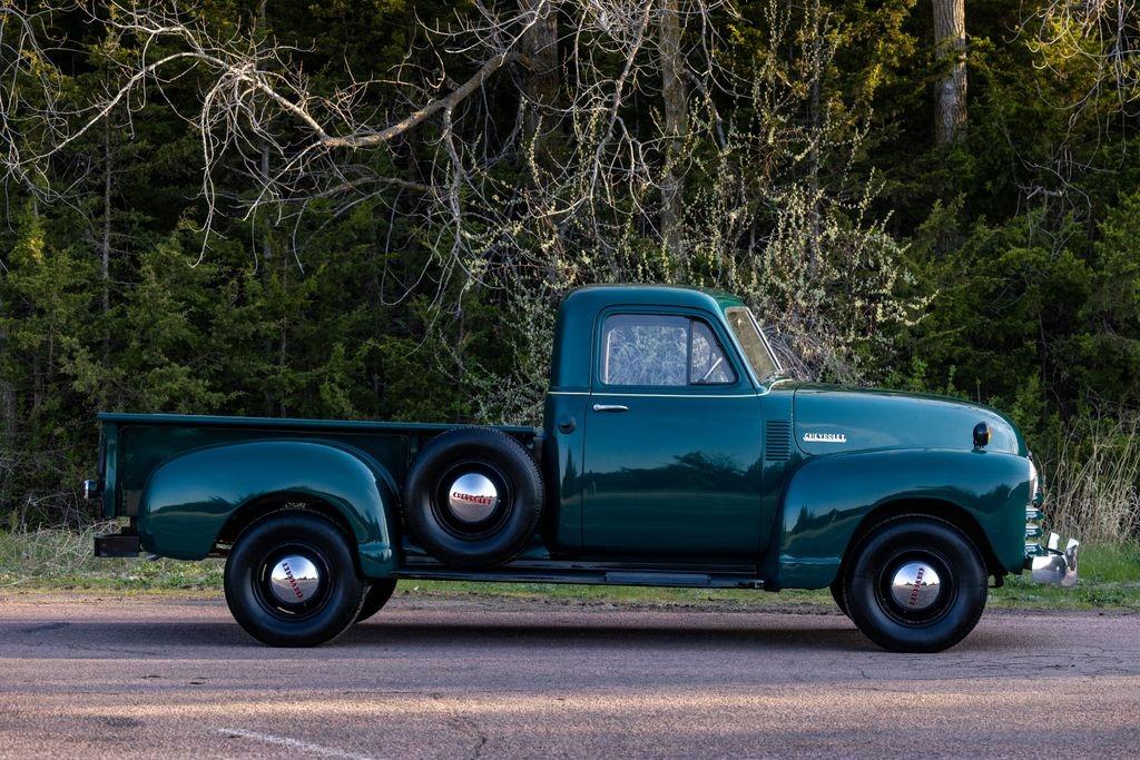 1952 Chevrolet 3600