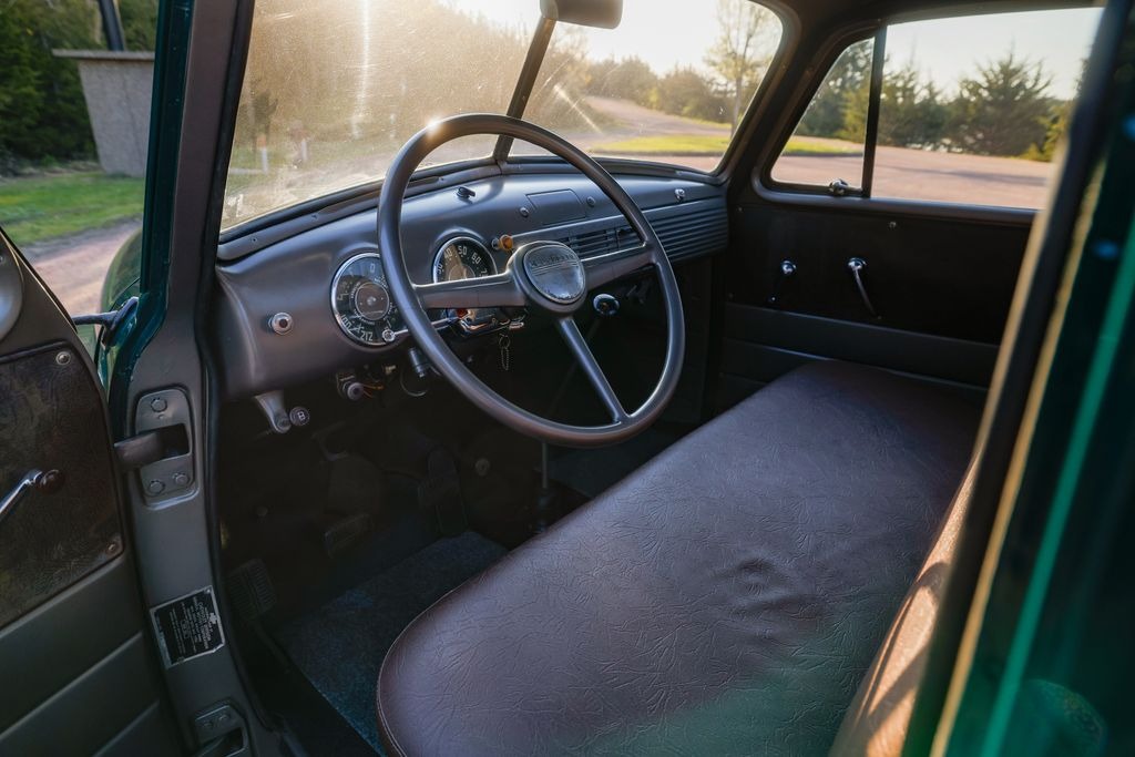 1952 Chevrolet 3600 - 3