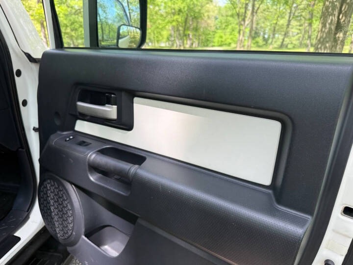 2012 Toyota FJ Cruiser