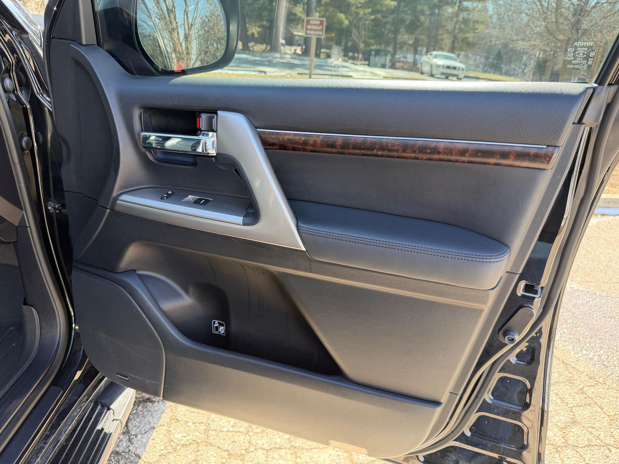 2013 Toyota Land Cruiser
