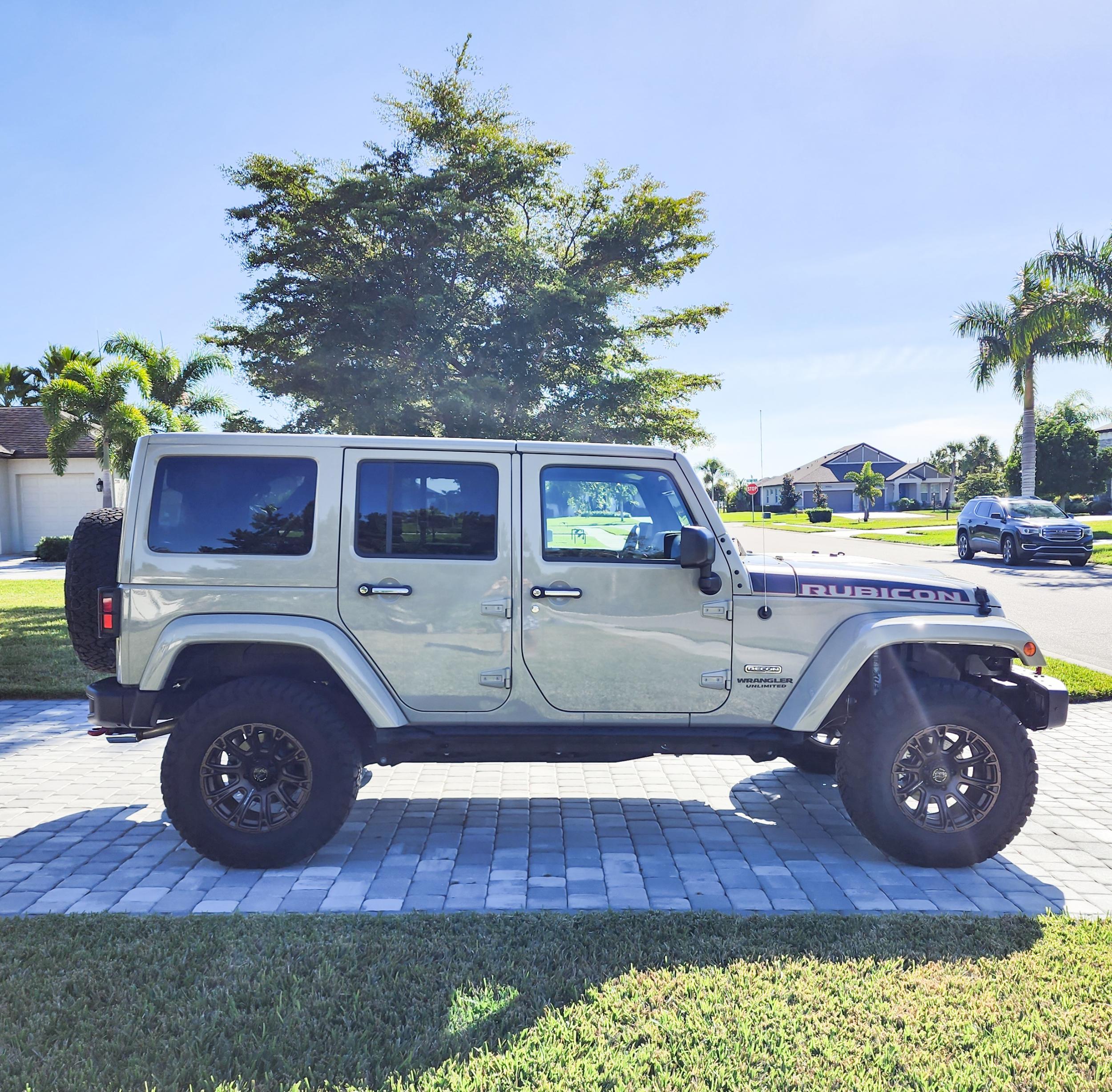 3k-Mi. 2017 Jeep Wrangler Unlimited Rubicon Recon