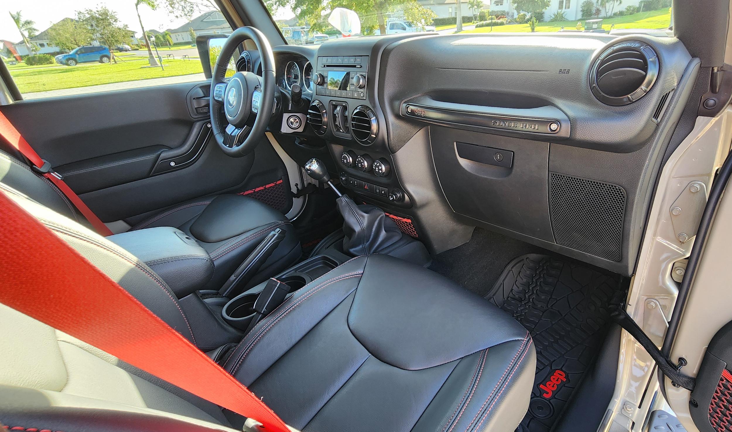 3k-Mi. 2017 Jeep Wrangler Unlimited Rubicon Recon