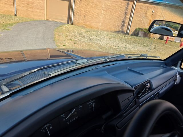 1995 Ford F-150 XLT SWB