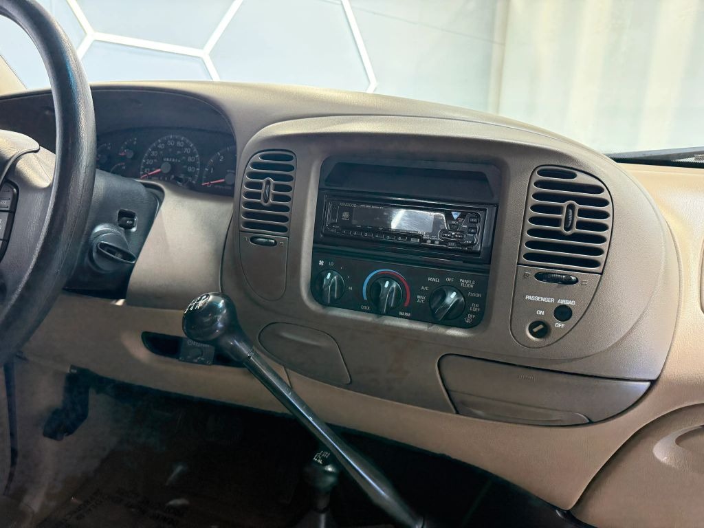 1998 Ford F-150 XLT
