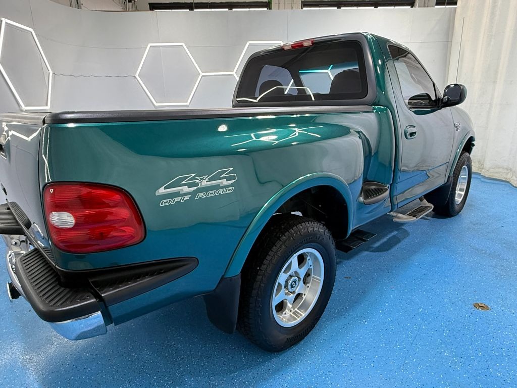 1998 Ford F-150 XLT - 4