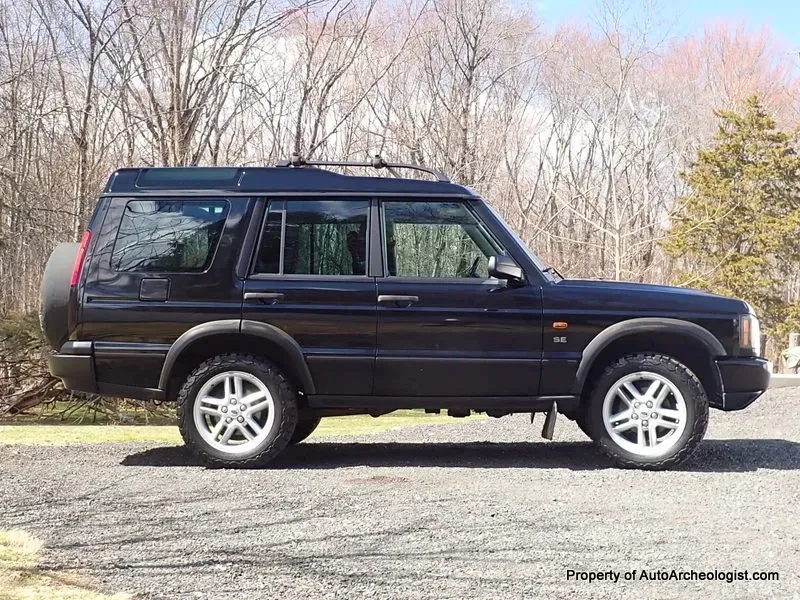 2003 Land Rover Discovery II SE - 2