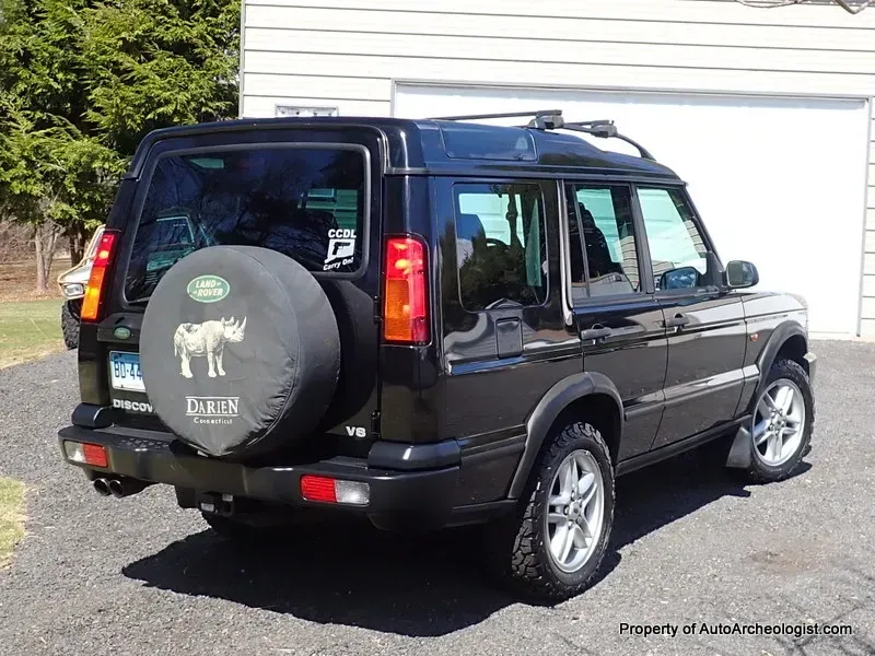 2003 Land Rover Discovery II SE - 3