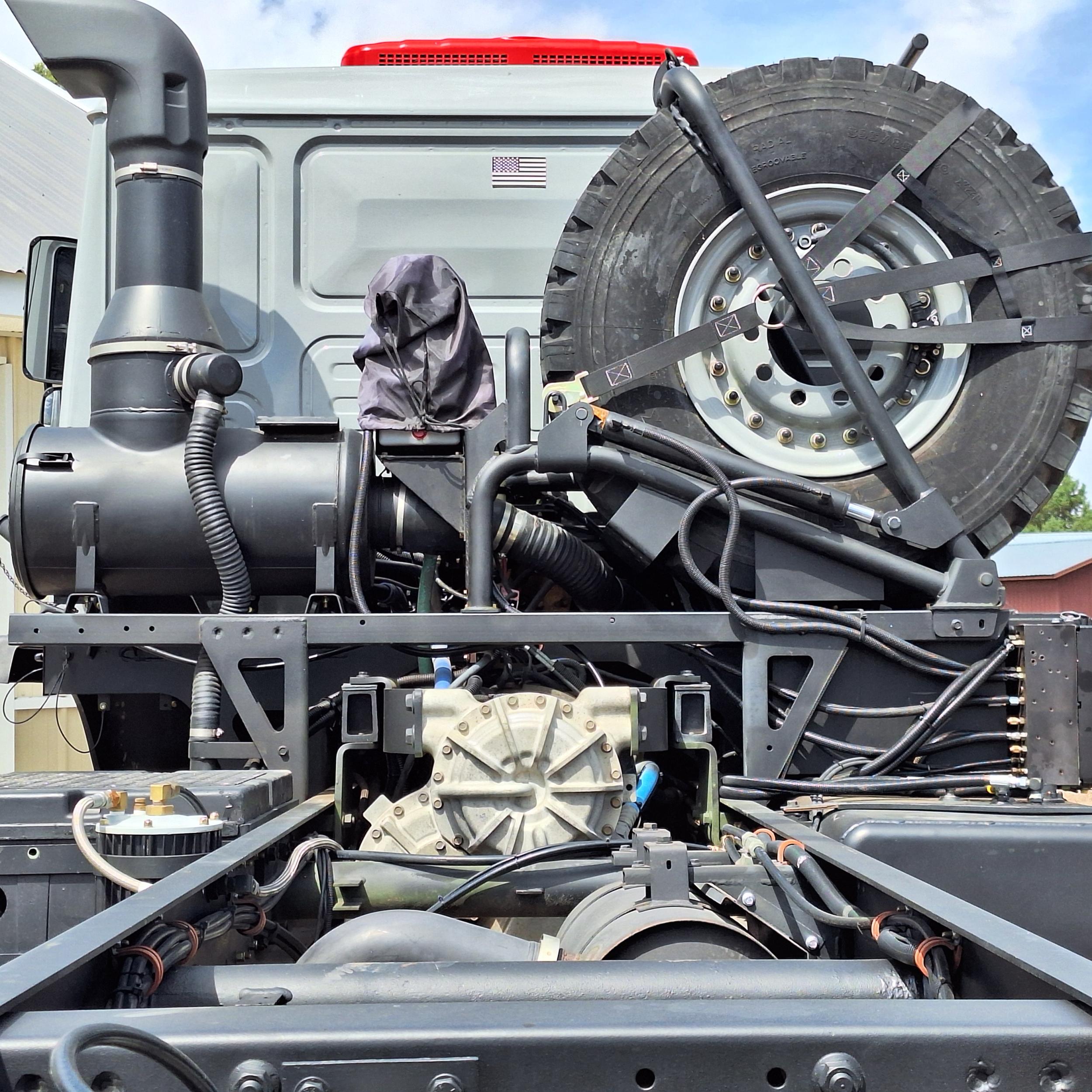 1998 Stewart & Stevenson M1078