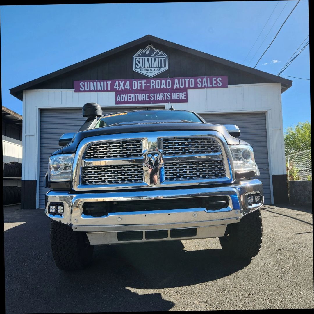 2017 RAM 2500 Crew Cab - 3