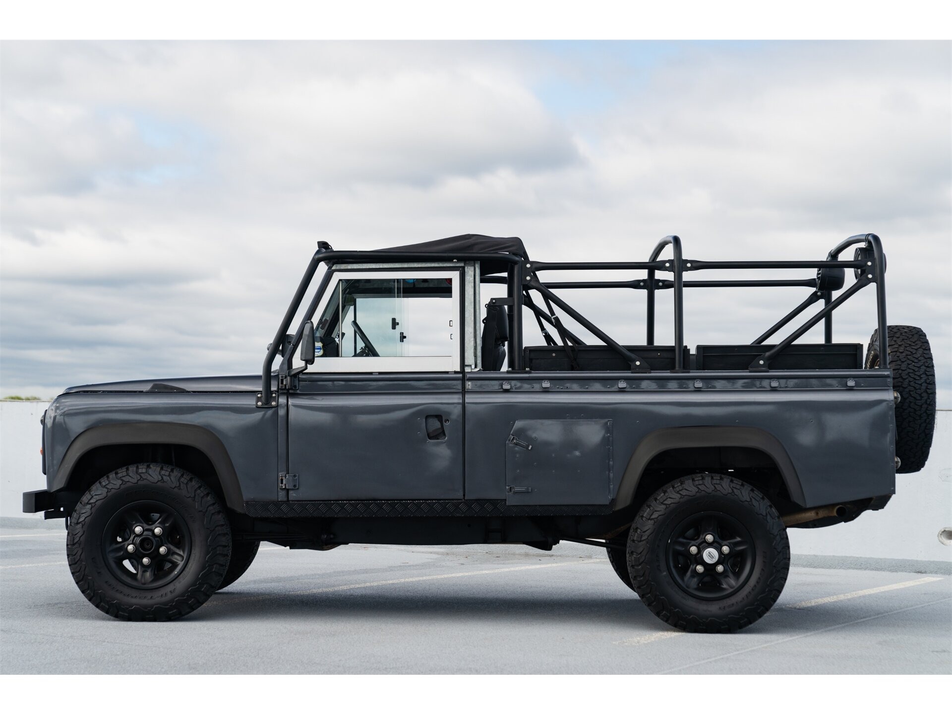1986 Land Rover Defender Defender 110