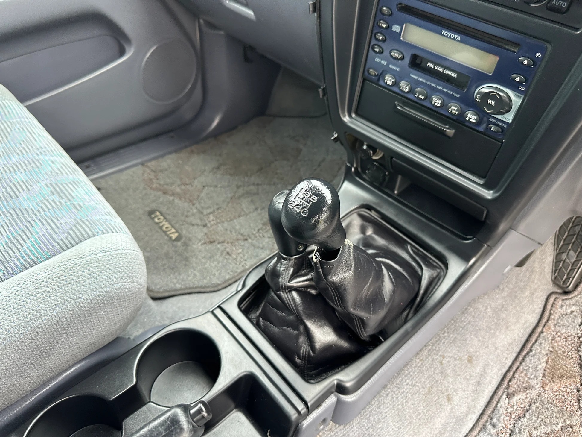 1999 Toyota Hilux Surf SSR-X