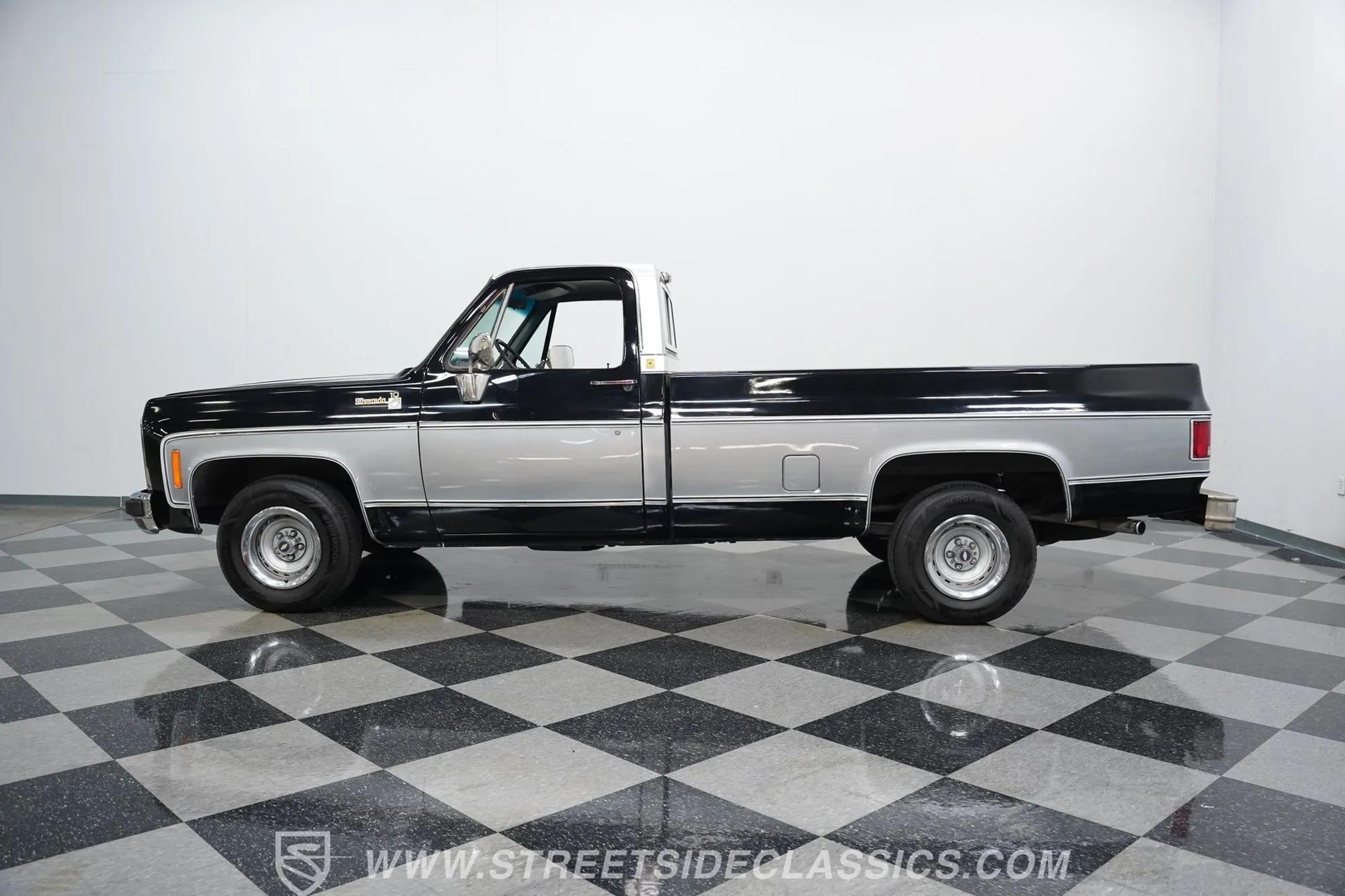 1979 Chevrolet C10 Silverado Big 10 - 2