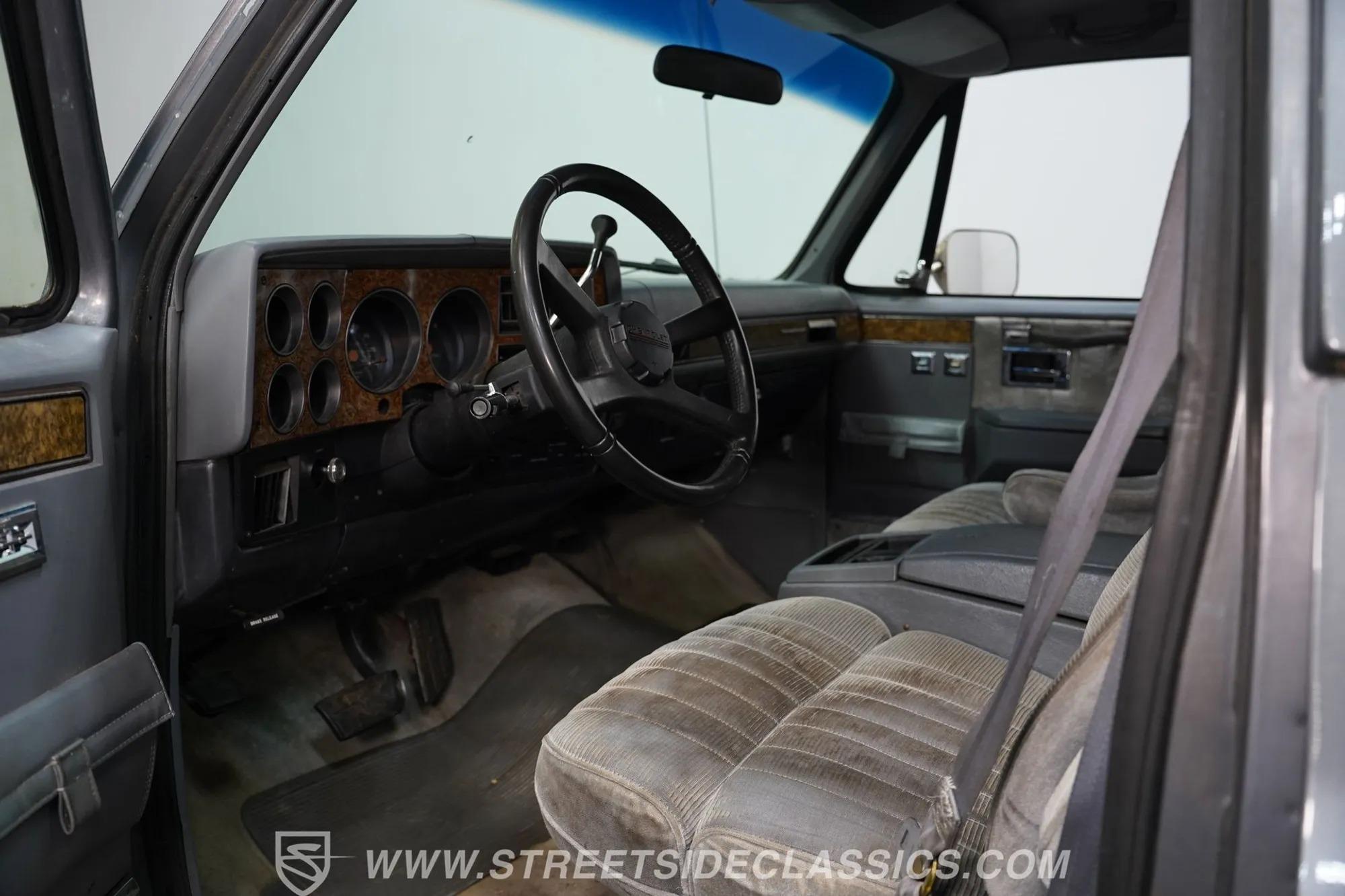 1990 Chevrolet Suburban R1500