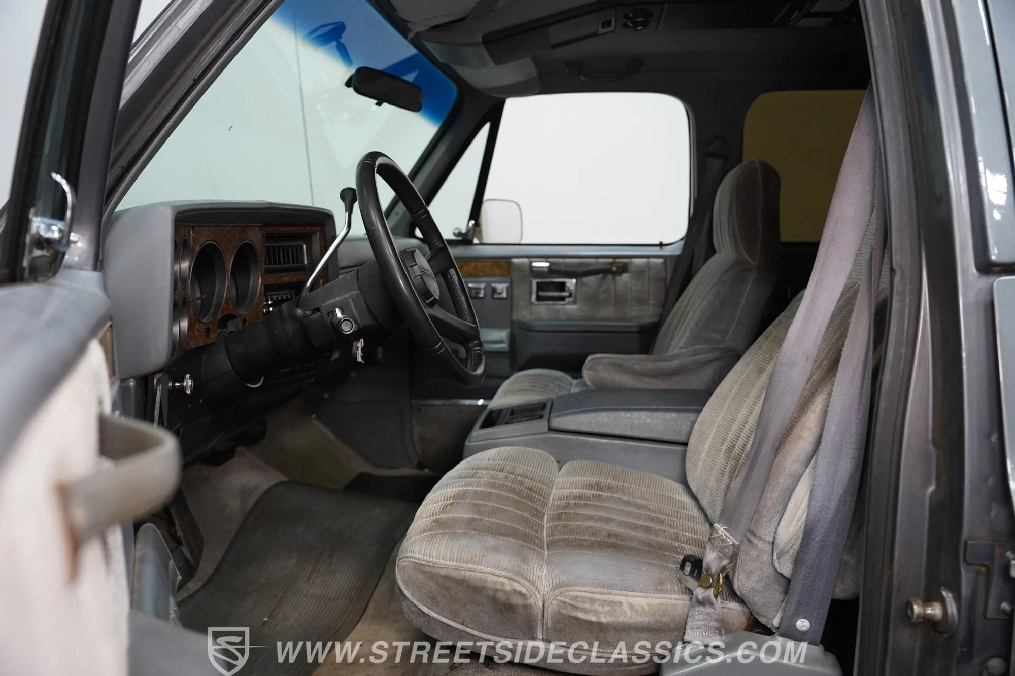 1990 Chevrolet Suburban R1500