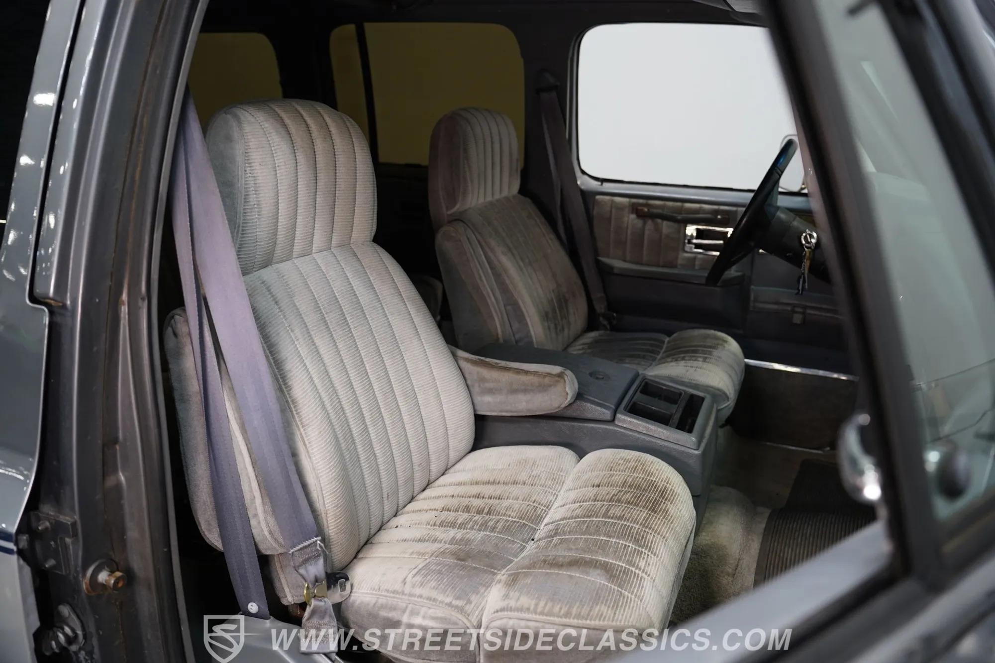 1990 Chevrolet Suburban R1500
