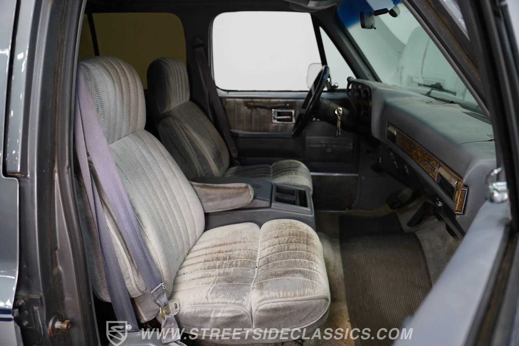 1990 Chevrolet Suburban R1500