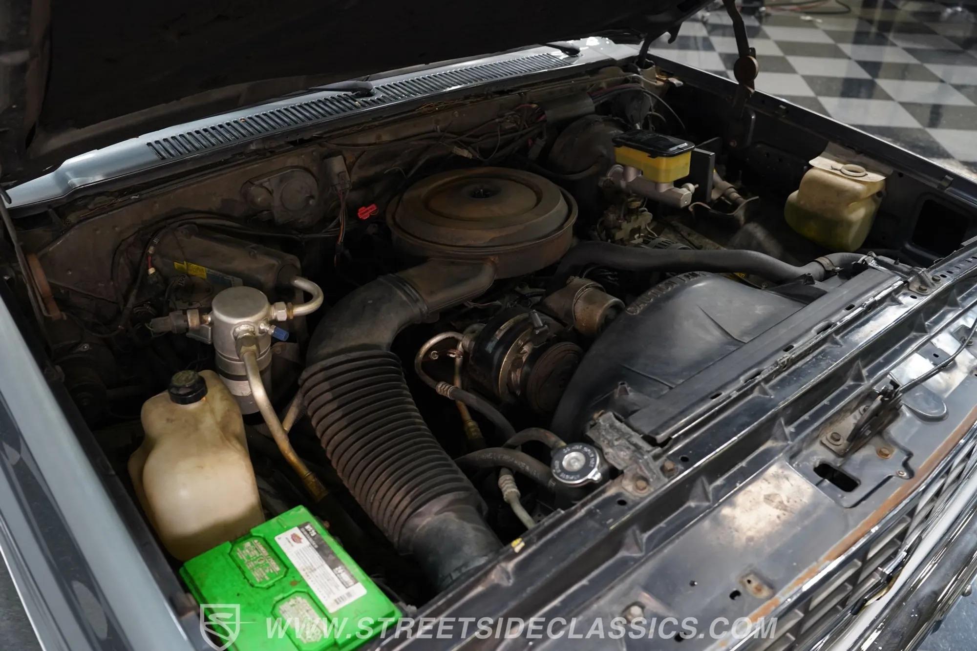 1990 Chevrolet Suburban R1500