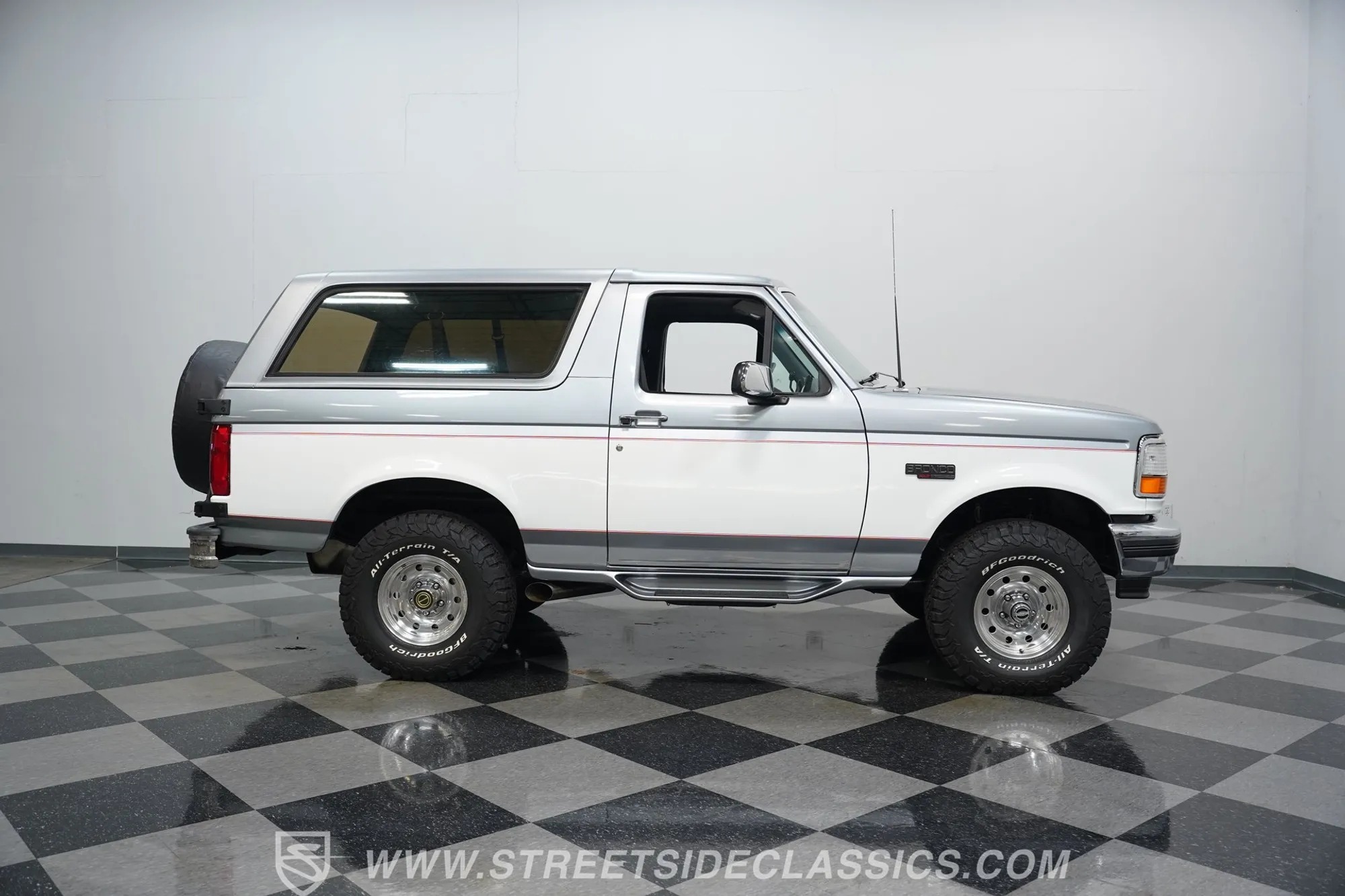 1995 Ford Bronco XLT 4×4