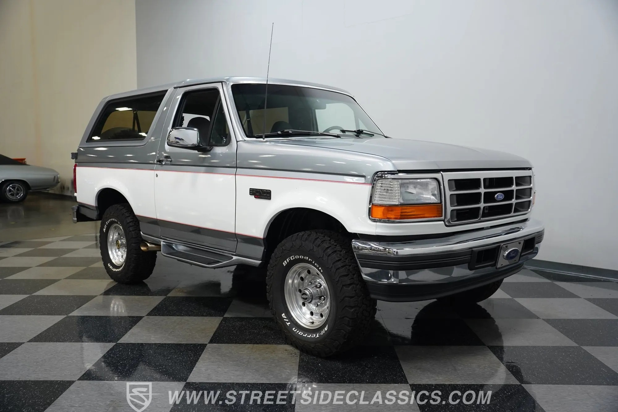 1995 Ford Bronco XLT 4×4