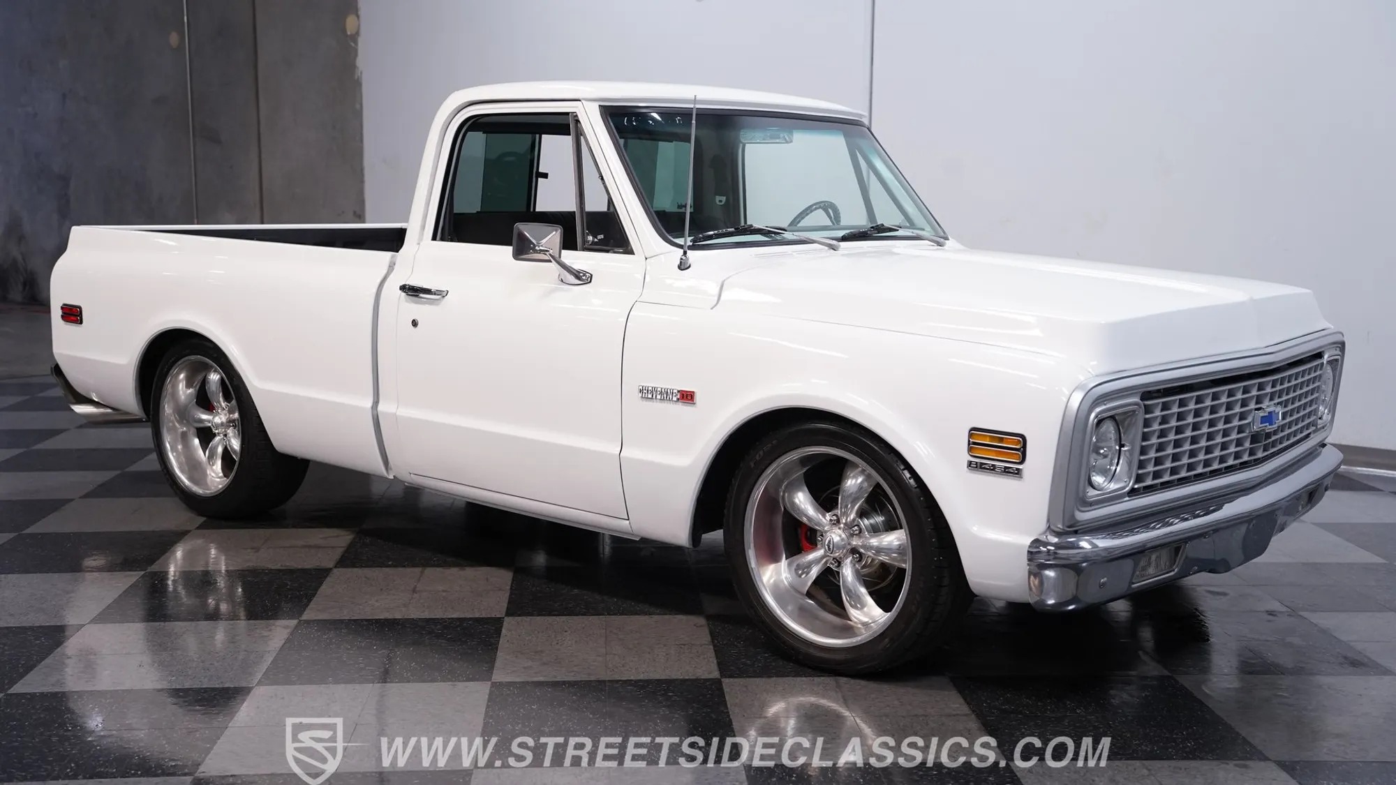 454 V8-Powered 1972 Chevrolet C10