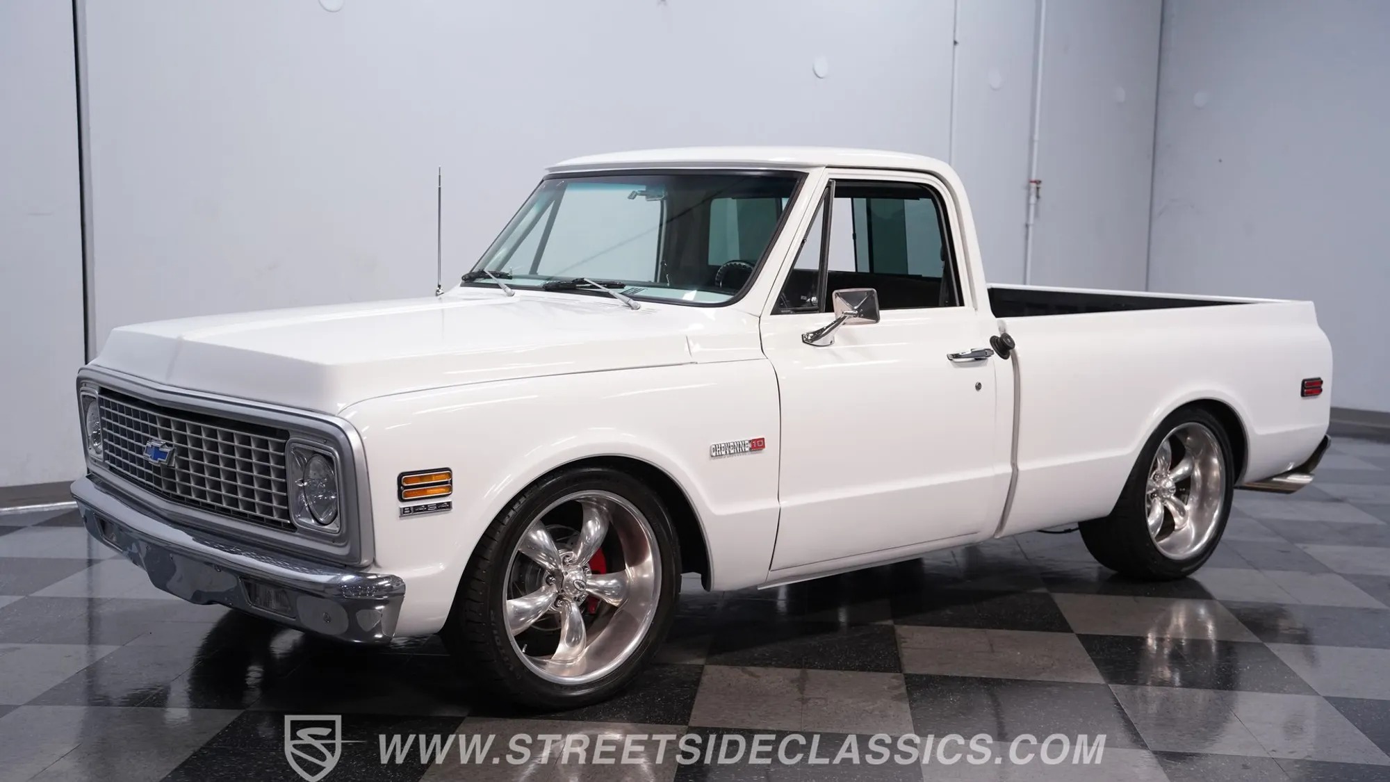 454 V8-Powered 1972 Chevrolet C10