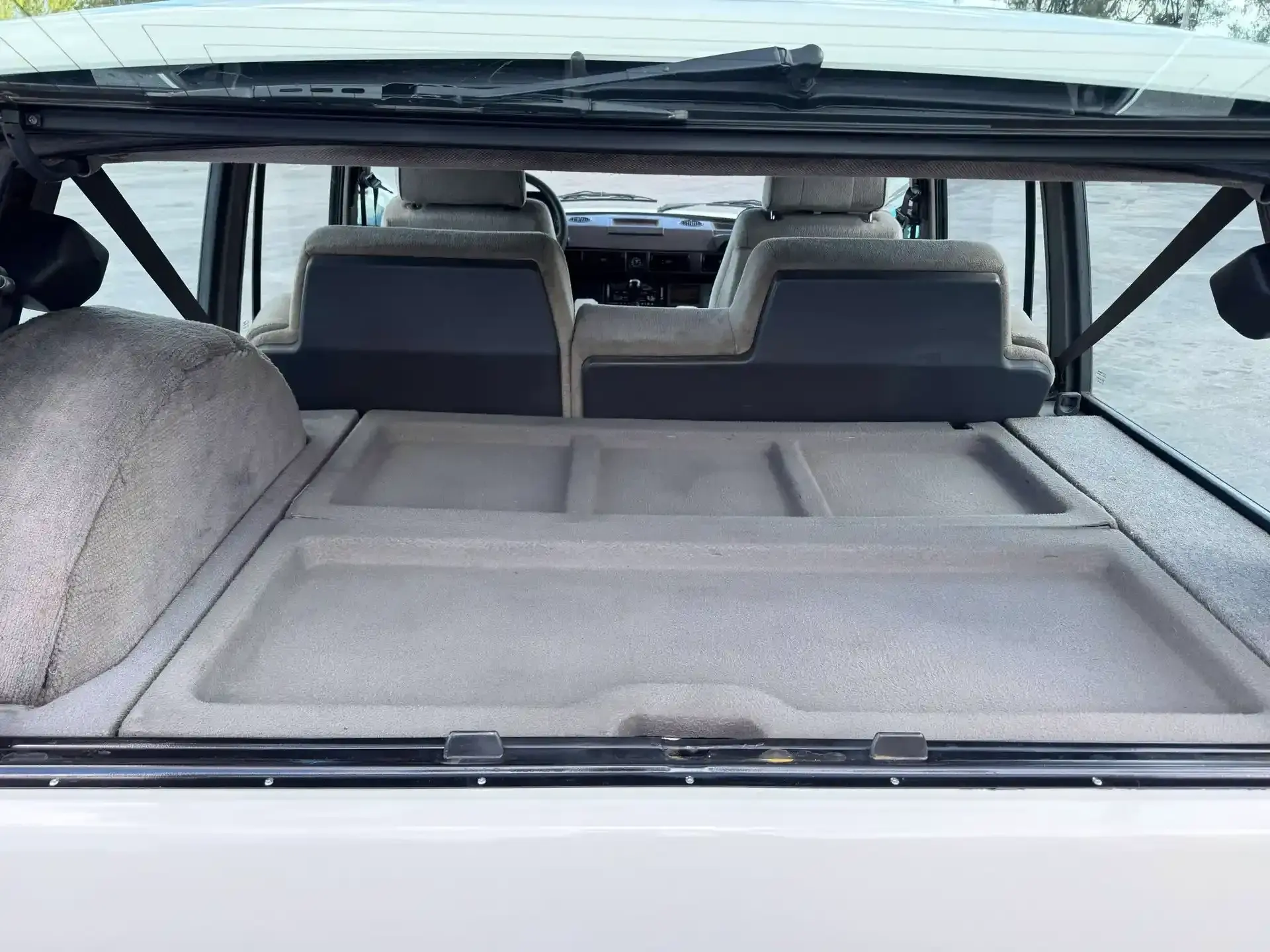 Sold: 55k-Mile 1985 Range Rover Classic