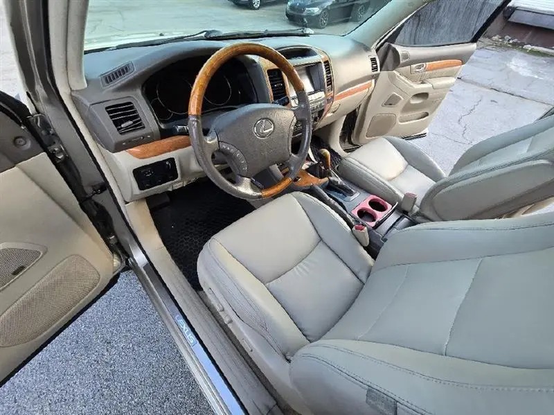 2005 Lexus GX 470 - 4