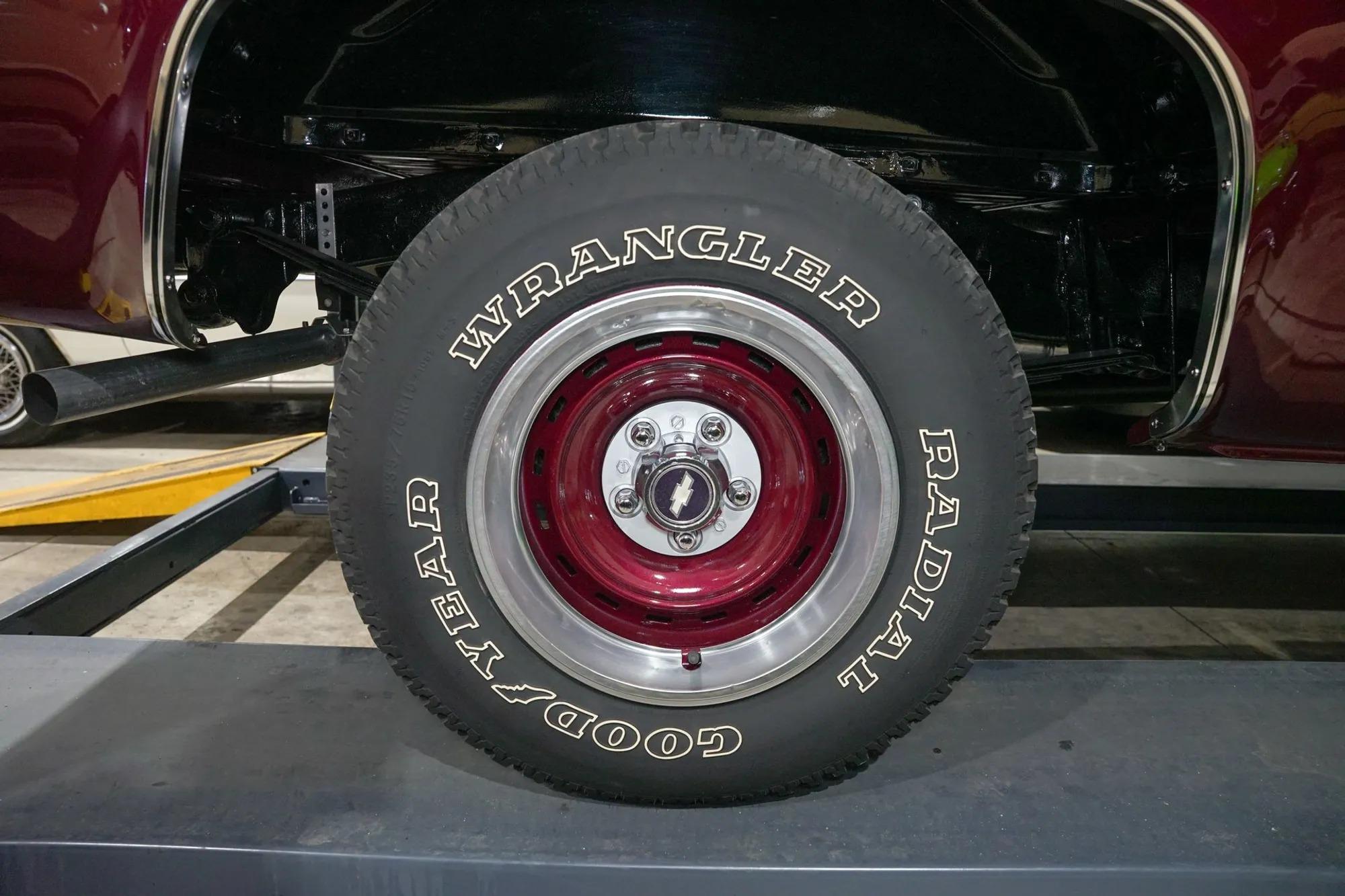 1985 Chevrolet C10 Custom Deluxe