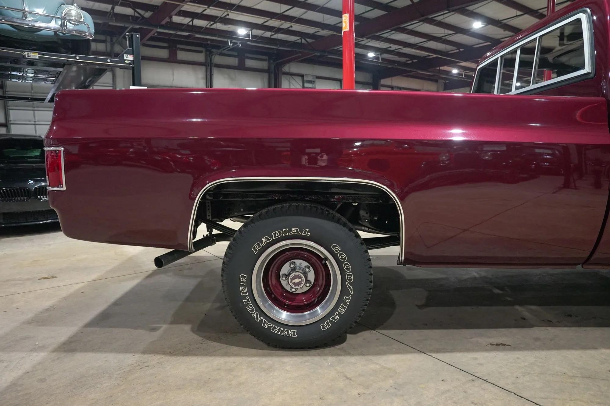 1985 Chevrolet C10 Custom Deluxe