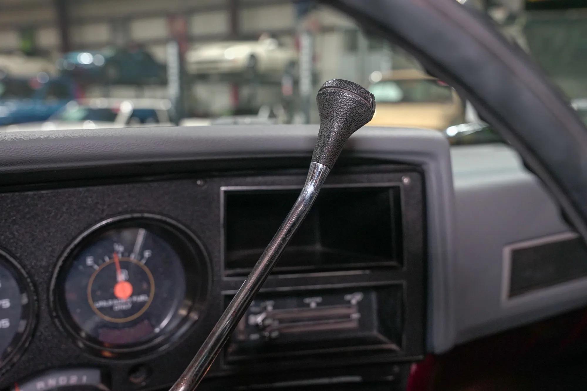 1985 Chevrolet C10 Custom Deluxe