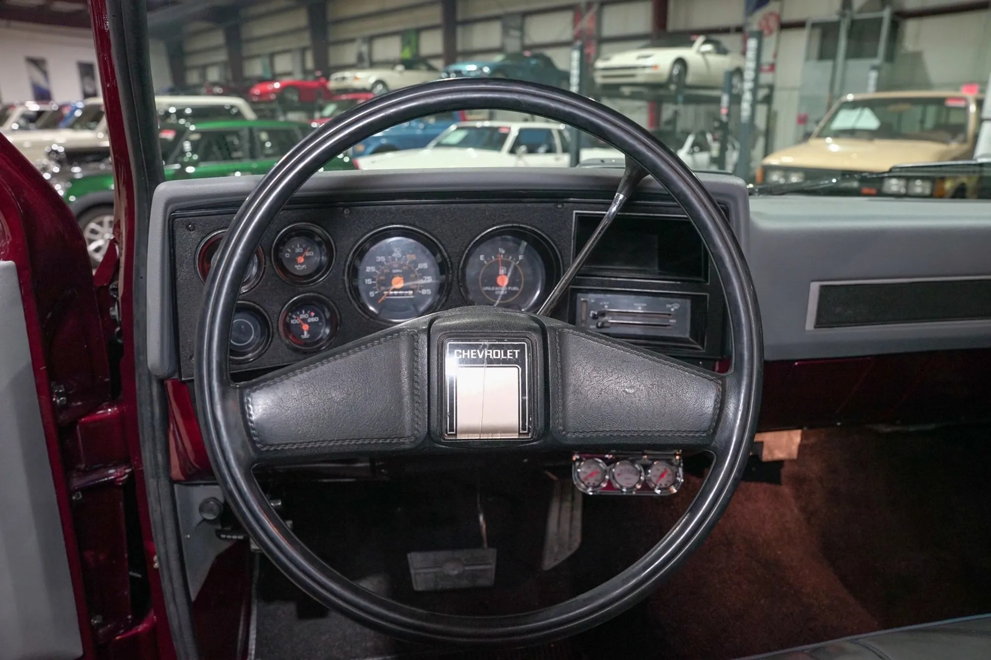 1985 Chevrolet C10 Custom Deluxe
