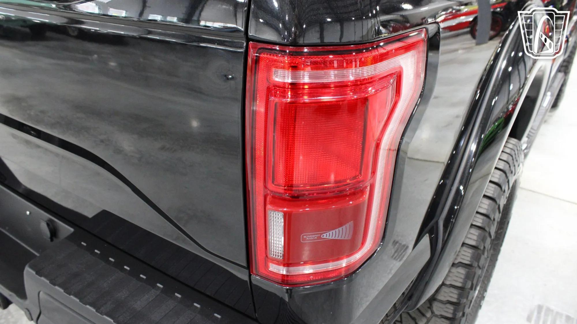 2015 Ford F-150 Black-Ops