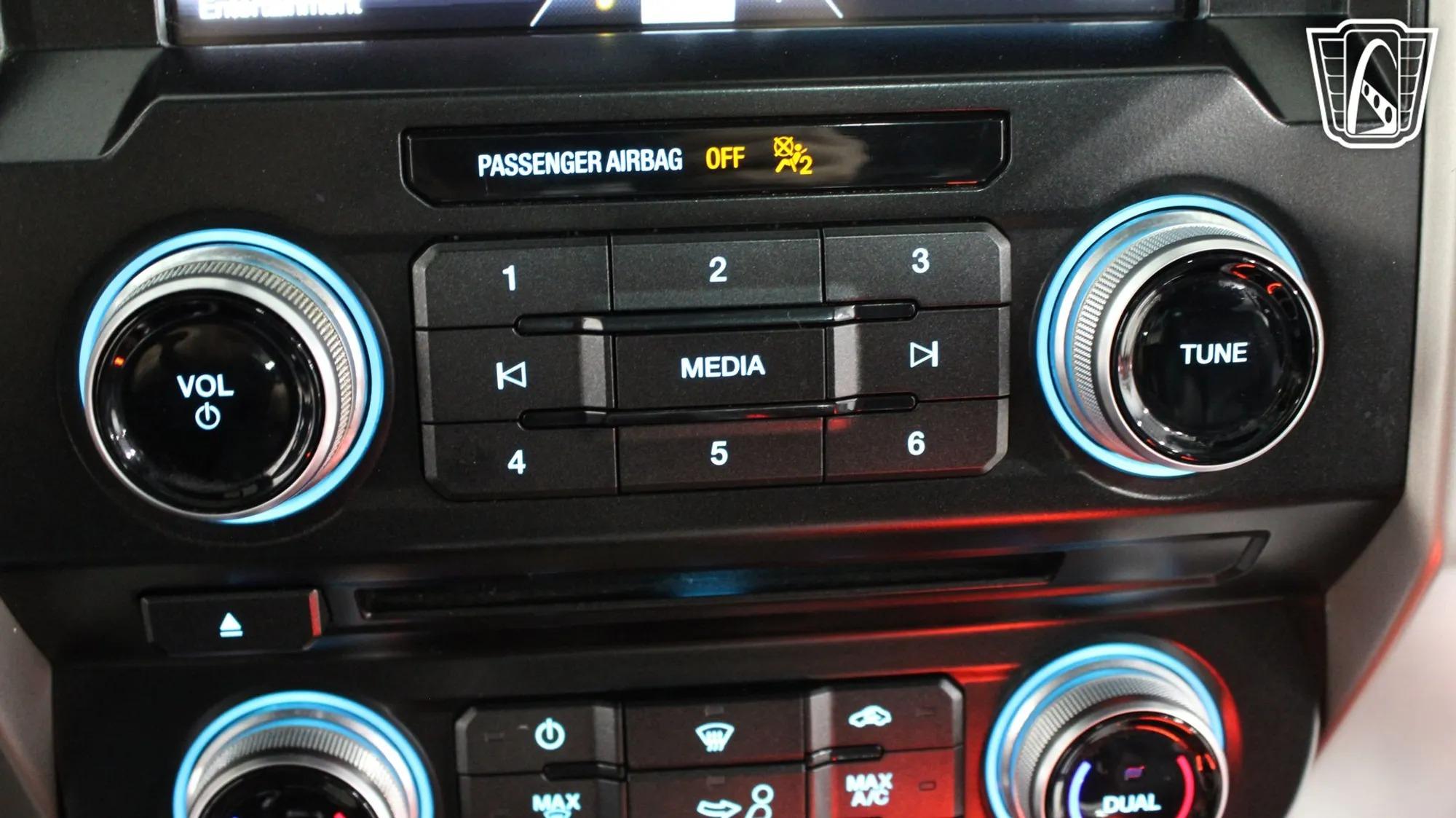 2015 Ford F-150 Black-Ops