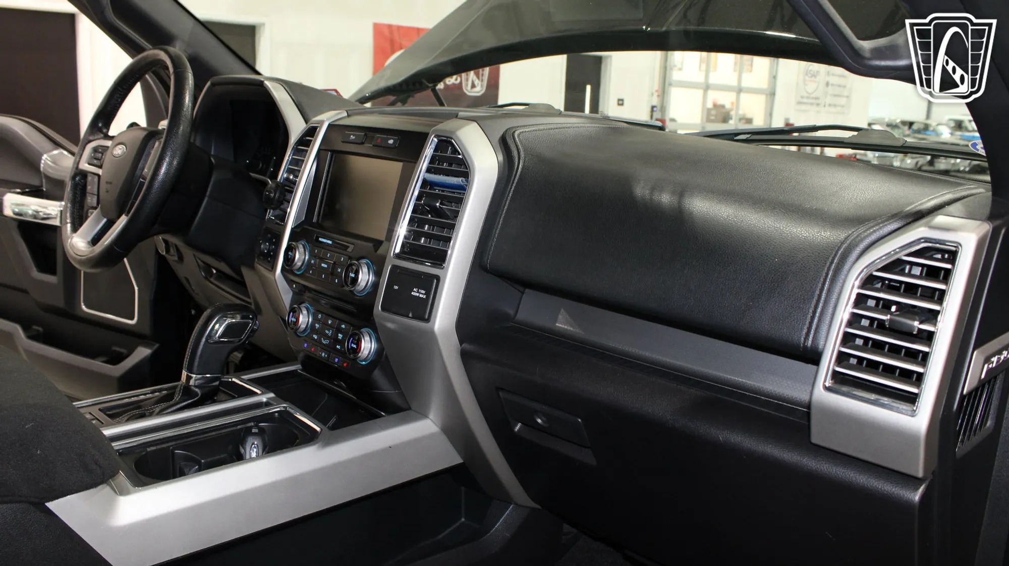 2015 Ford F-150 Black-Ops