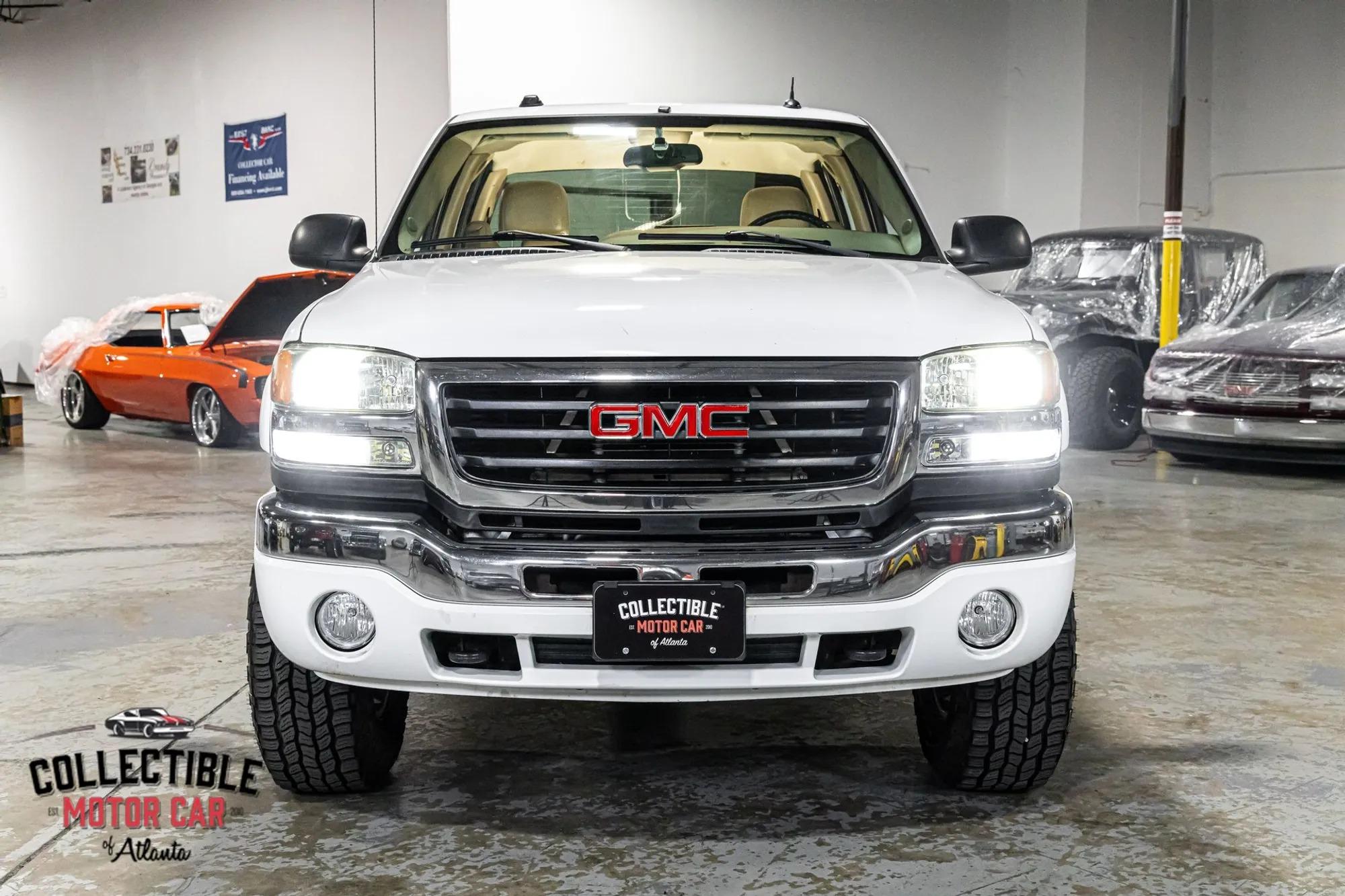 2005 GMC Sierra 2500HD SLT - 5