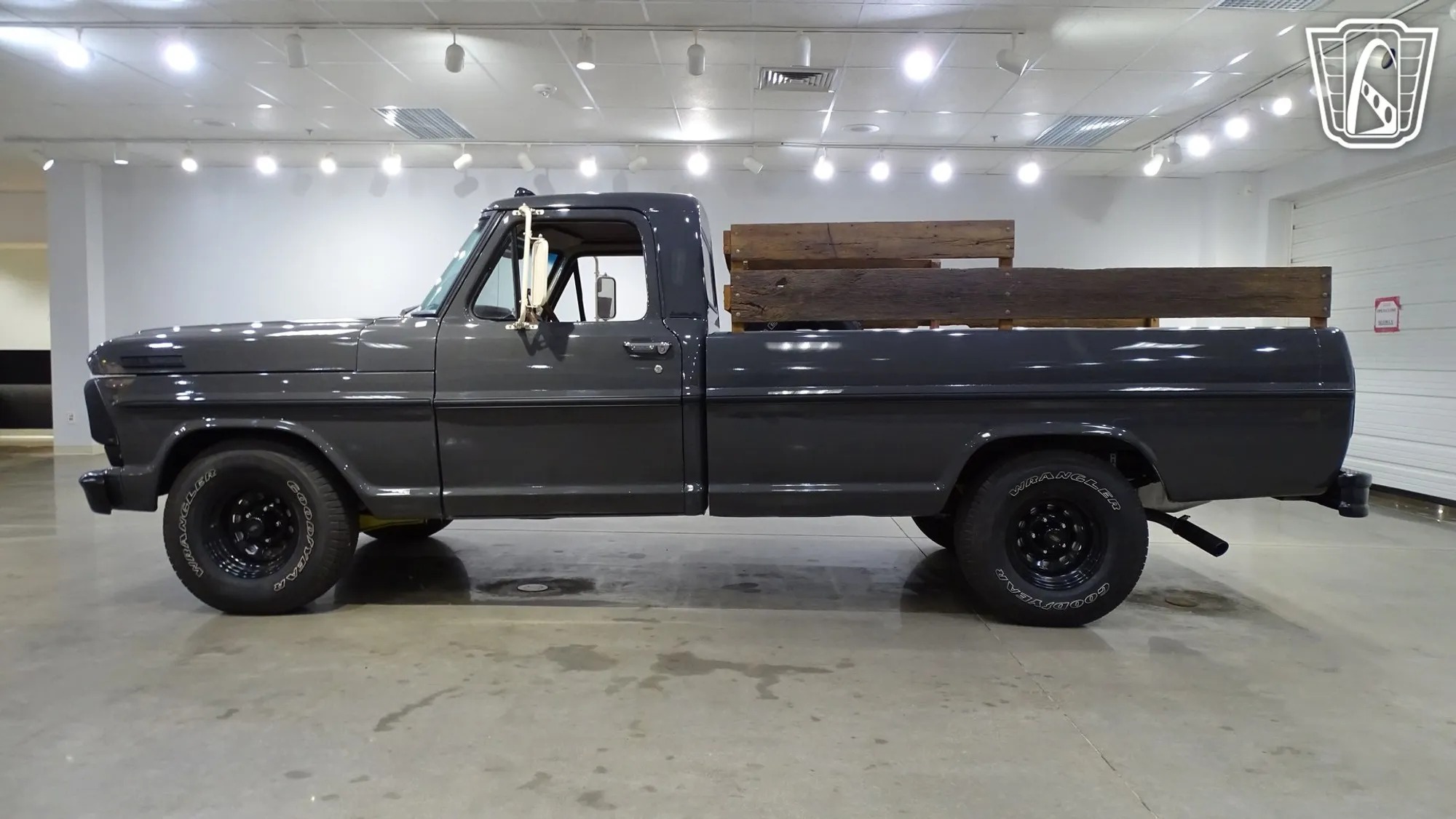 1967 Ford F100 - 4