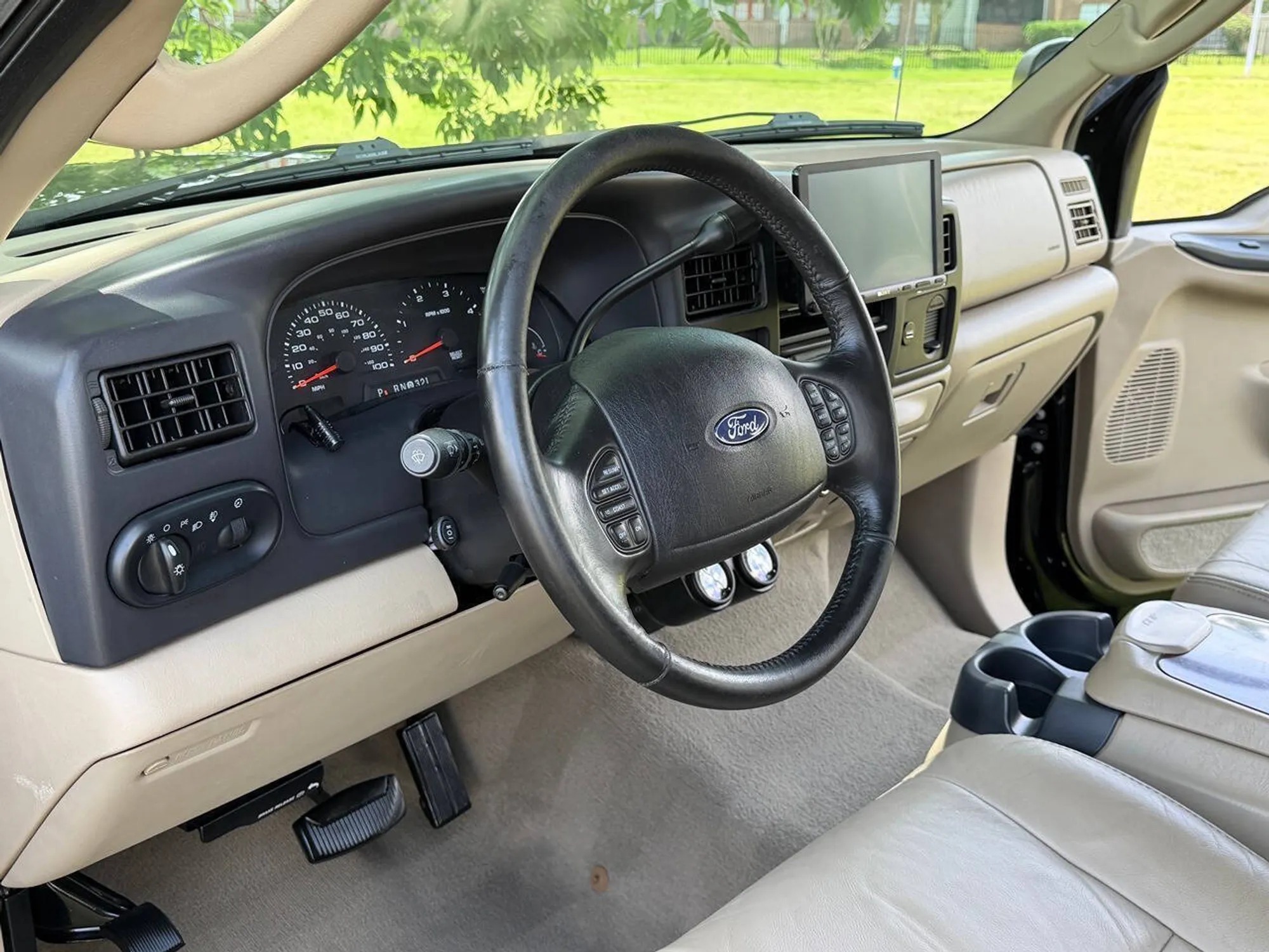 2005 Ford Excursion Limited
