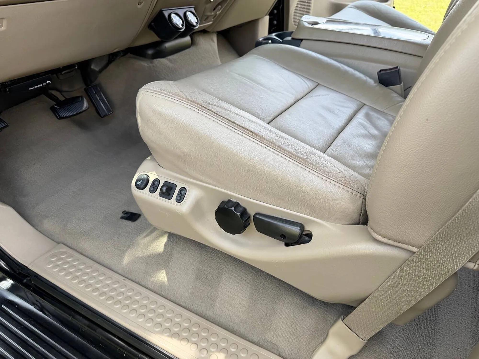 2005 Ford Excursion Limited