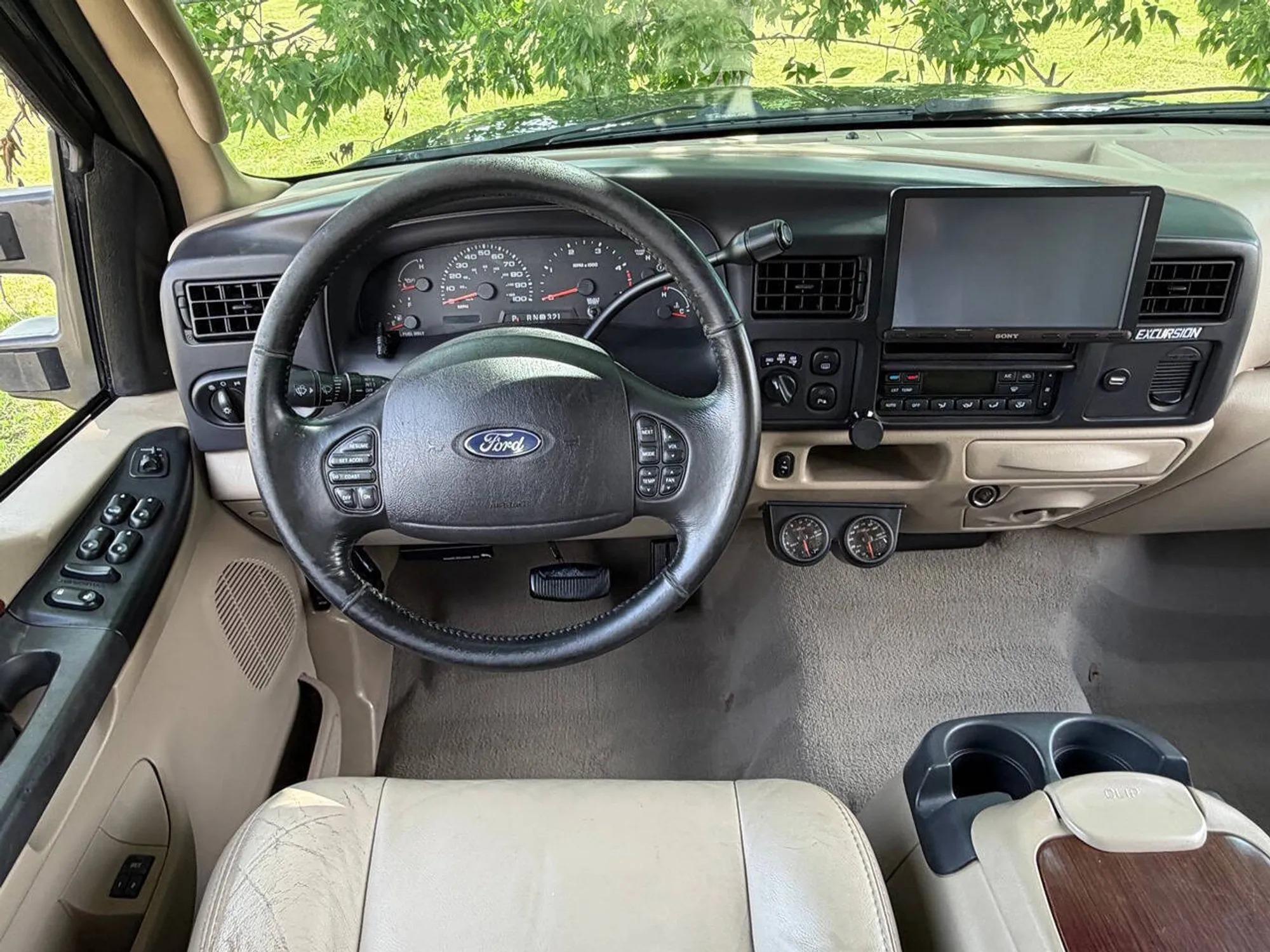 2005 Ford Excursion Limited