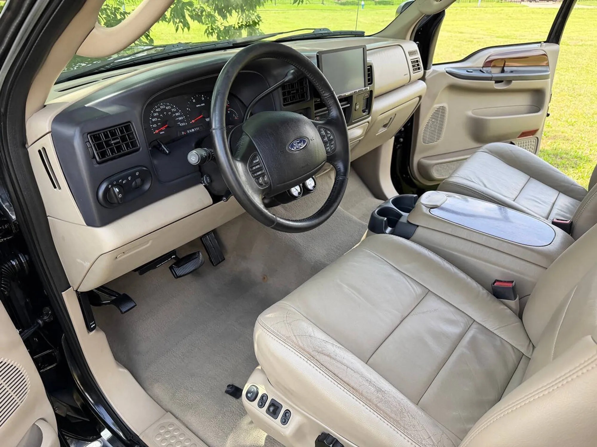 2005 Ford Excursion Limited