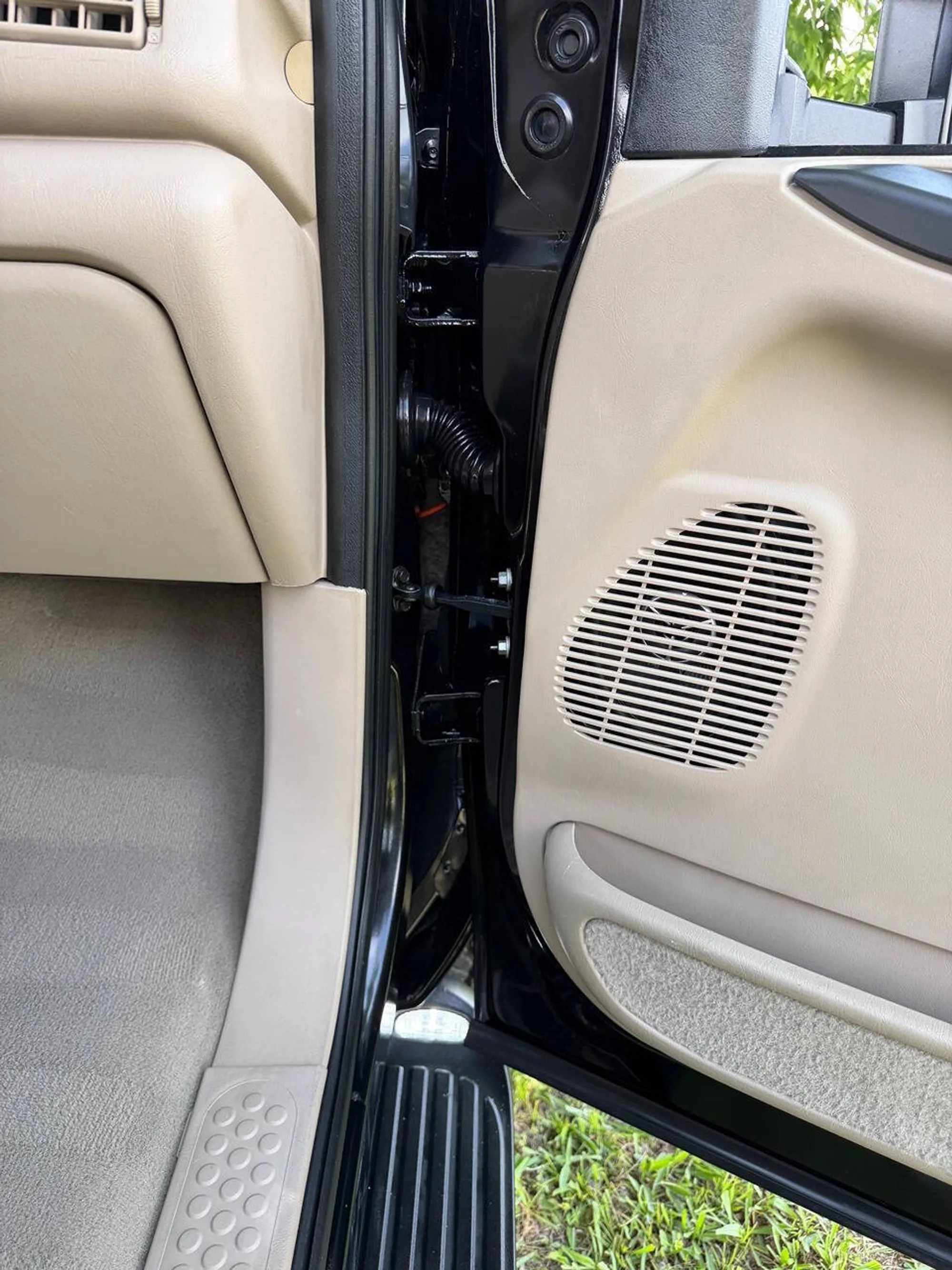 2005 Ford Excursion Limited