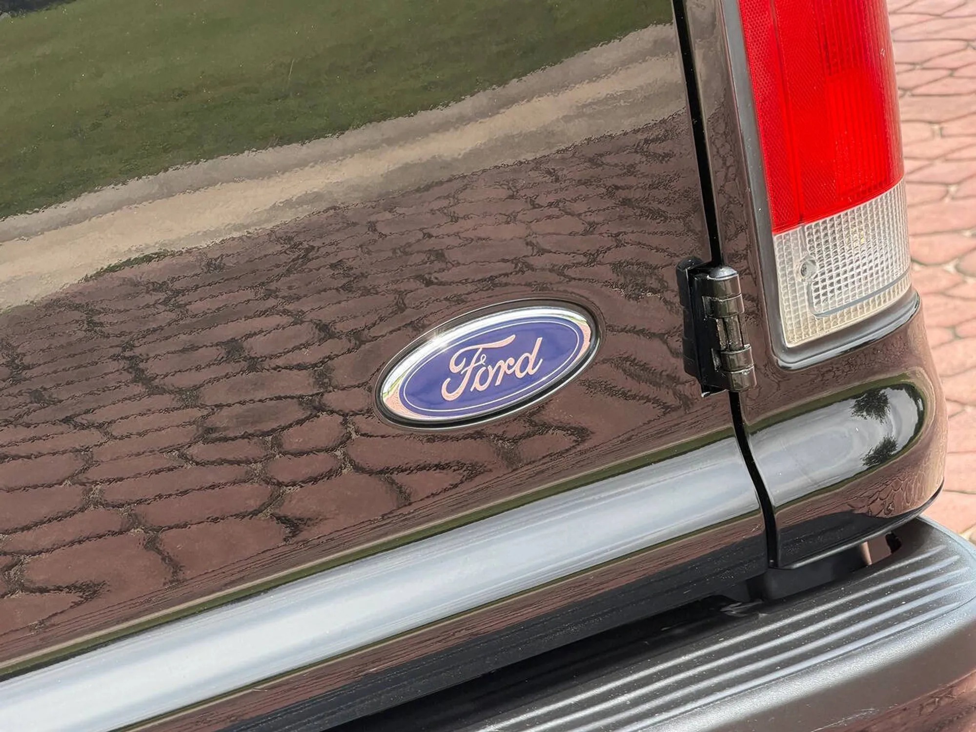 2005 Ford Excursion Limited