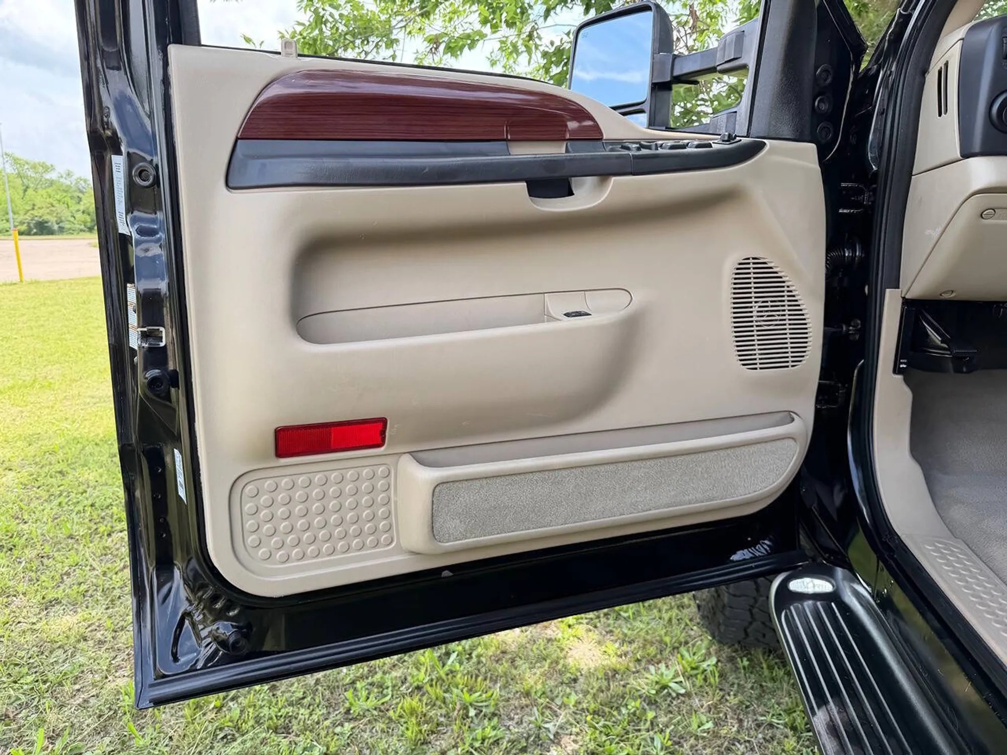 2005 Ford Excursion Limited