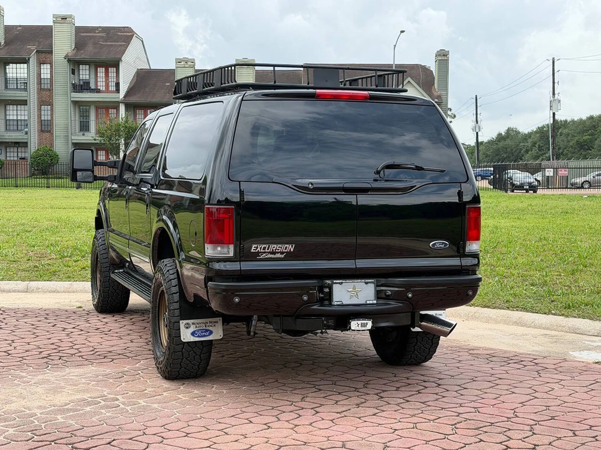 2005 Ford Excursion Limited