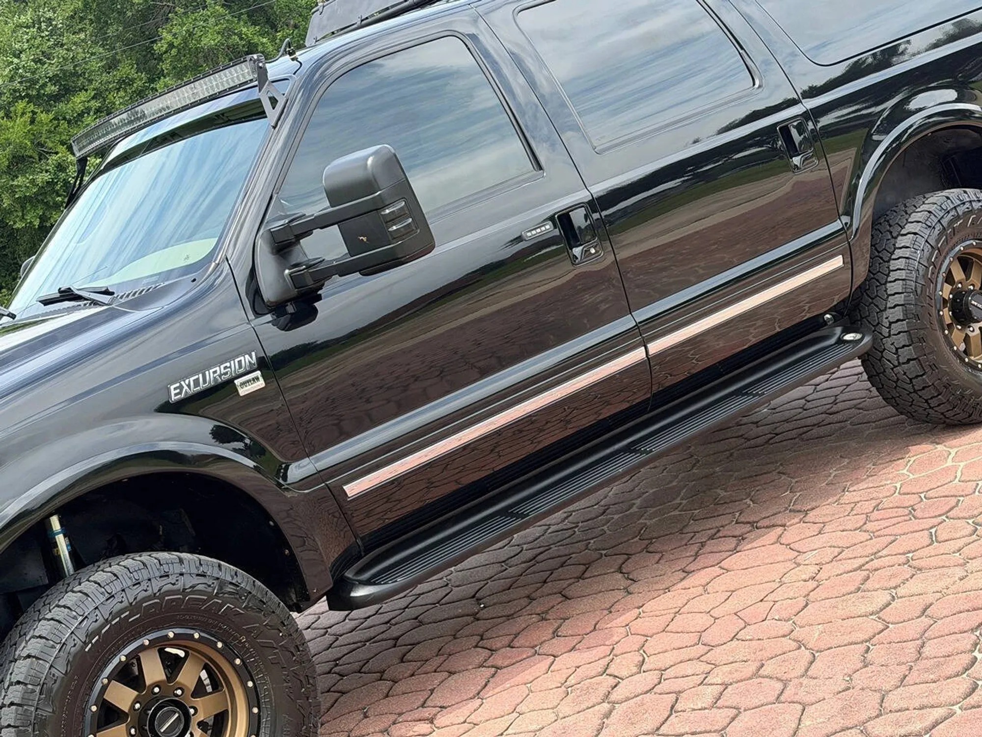 2005 Ford Excursion Limited